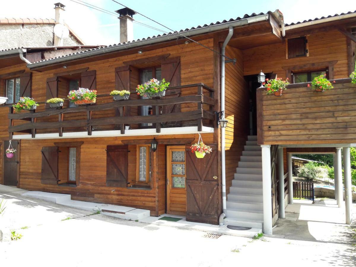 Au Chalet D'Anna Saint-Rambert-en-Bugey エクステリア 写真